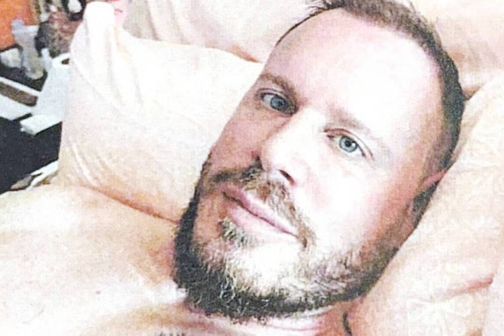 New photo of Ryan Wedding released by FBI