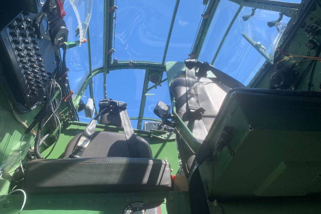 VIDEO: Aviation enthusiasts treated to Mosquito engine run in Kelowna