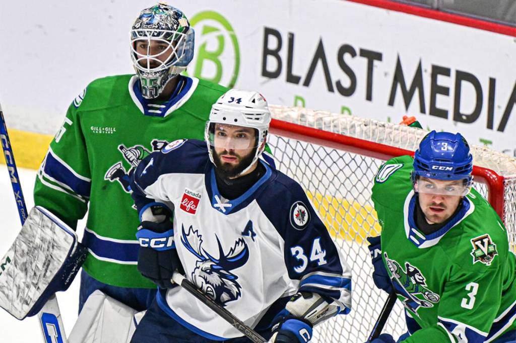 Young, Klimovich carry Abbotsford Canucks to 4-1 win over Manitoba